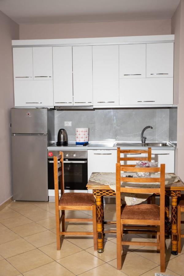 Colombo'S Apartment Vlorë Екстериор снимка